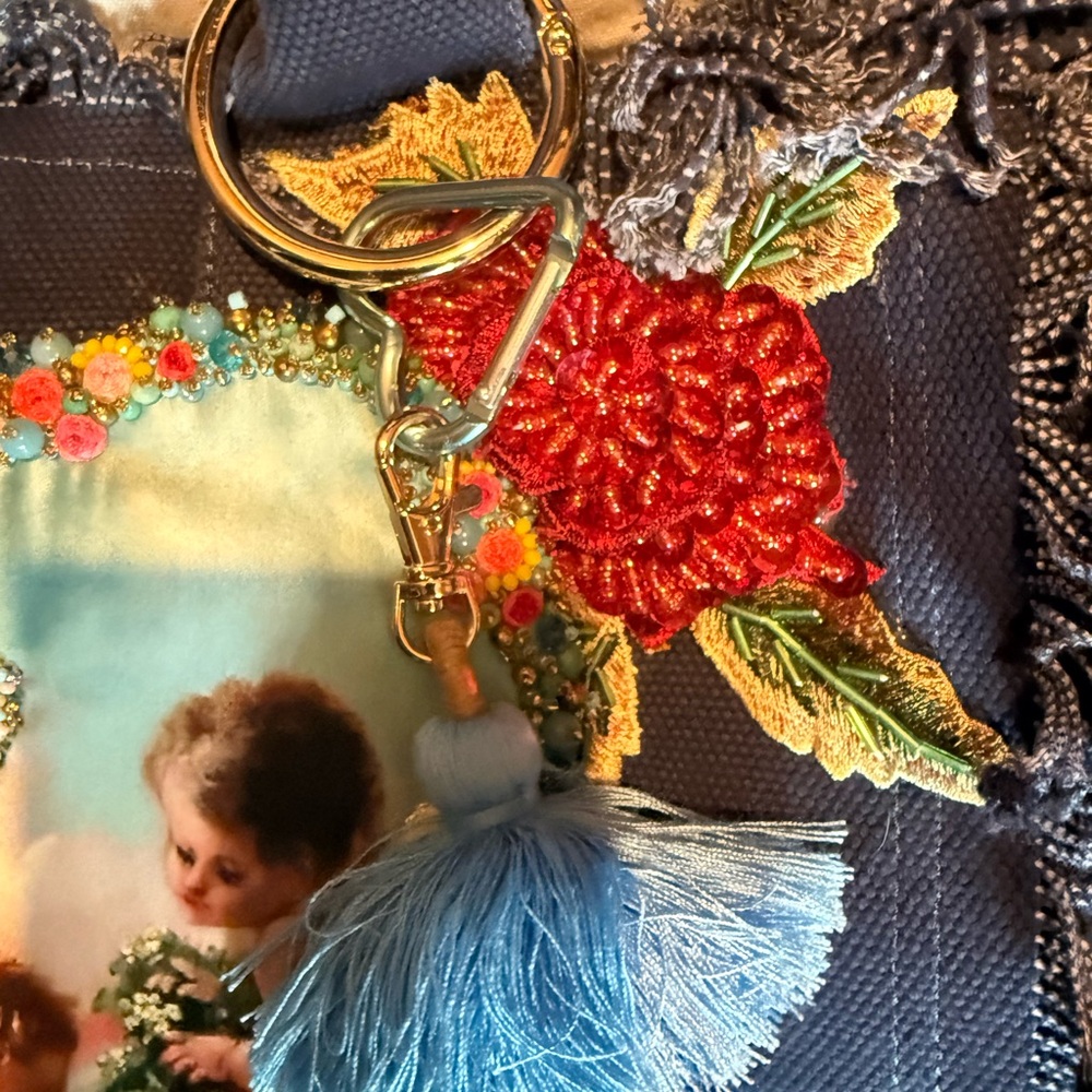 Handmade Two-Sided Tote of Virgin Mary & Cherubs - Picture 8 of 14